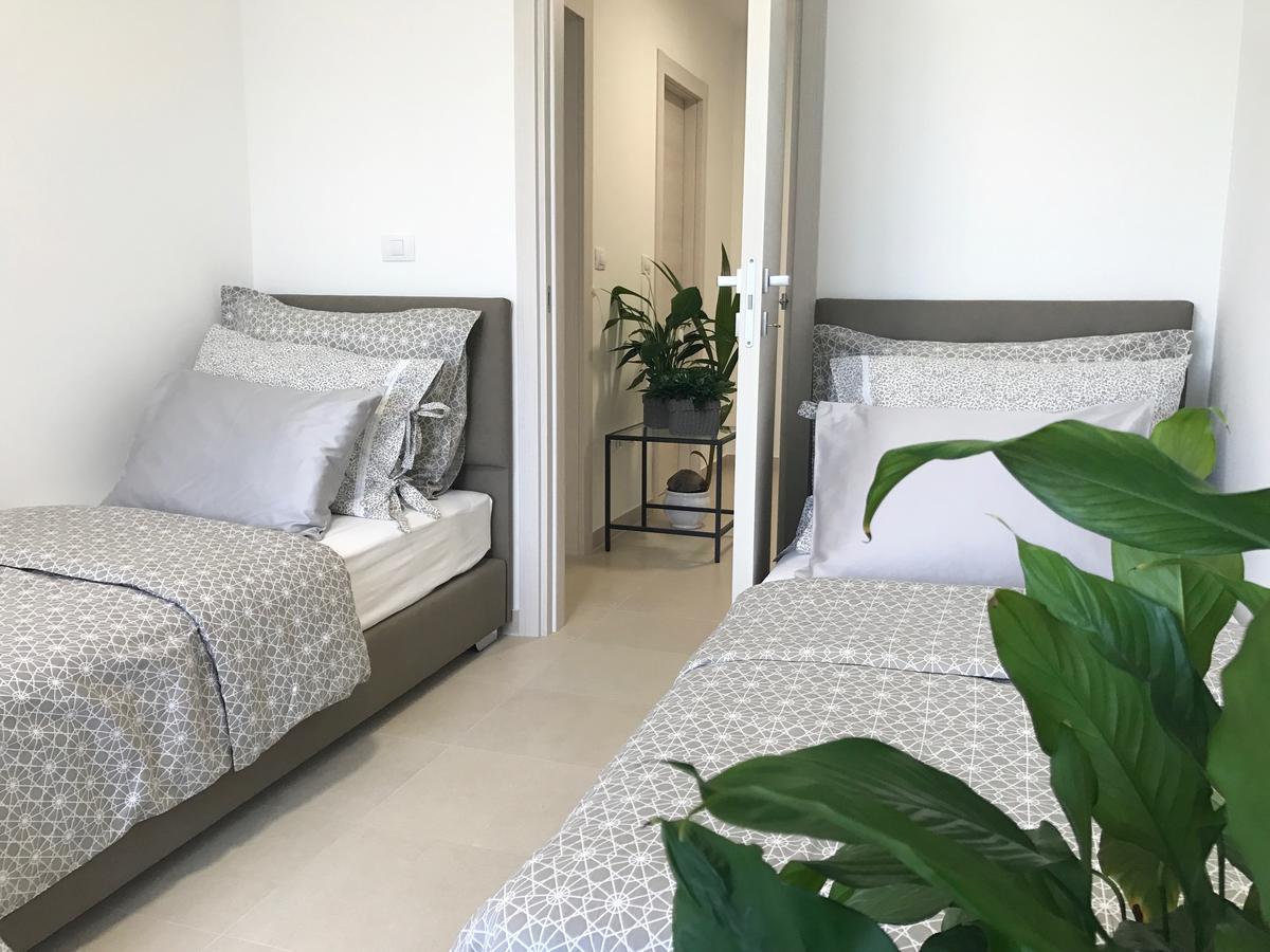 Apartman Andrea L Pomer Eksteriør billede